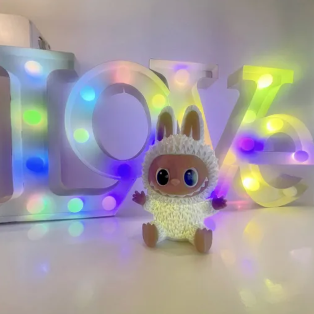 Labubu™️ Original con Sonido y Luces | Especial Promoción Remate Bodega