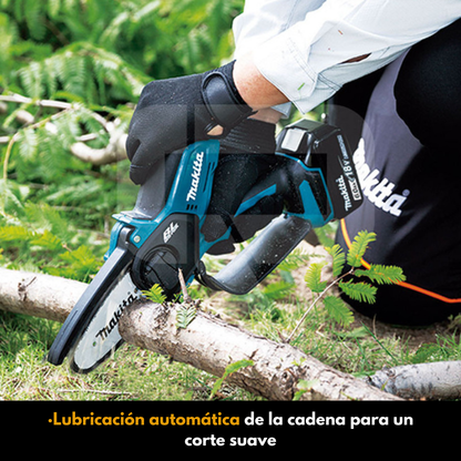Moto Sierra a Batería con Accesorios Makita